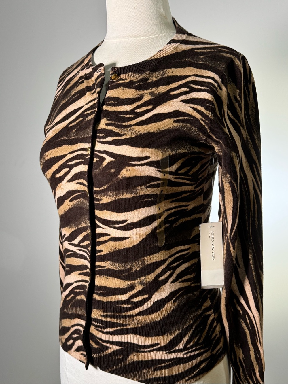 Jones New York S Tiger Print Cardigan NWT Gold Snaps Stunning! Cozy Animal Print